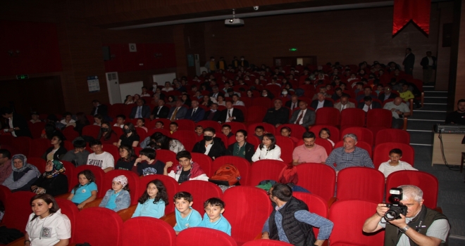 Halk ozanı Neşet Ertaş, Beypazarı'nda konserle anıldı