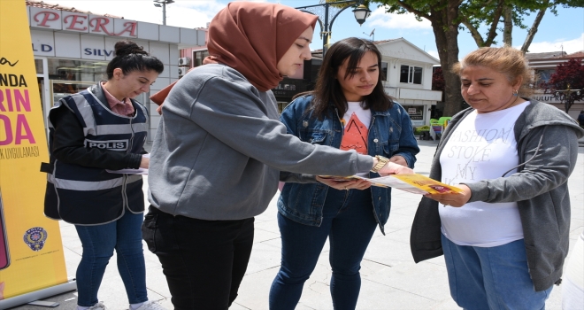 Kırşehir'de polisler 