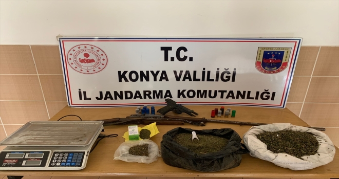 Konya'da uyuşturucu operasyonunda 2 kilogram esrar ele geçirildi