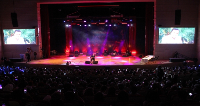 Sanatçı Orhan Hakalmaz Kayseri'de konser verdi