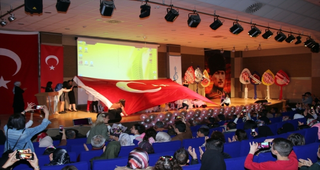 Şarkışla'da anaokulu öğrencileri yıl sonu etkinliği düzenledi