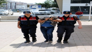 Alanya’da turistin parasını çaldığı öne sürülen şüpheli yakalandı