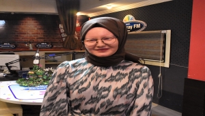 Albinizm kaynaklı görme kaybına rağmen ikinci üniversiteyi okuyor