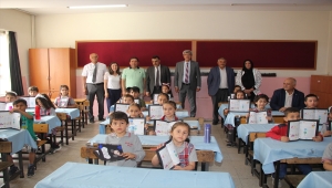 Ankara'nın ilçelerinde karne heyecanı