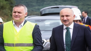 Bakanı Karaismailoğlu, Slovenya'daki 