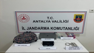 Kaş'ta hırsızlık şüphelisi yakalandı