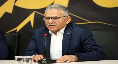 Kayserispor, teknik direktör Çağdaş Atan için imza töreni düzenledi