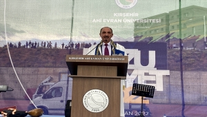 Kırşehir Ahi Evran Üniversitesinde mezuniyet töreni düzenlendi