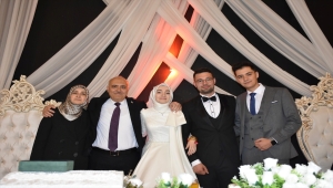 Kızılcahamam Belediye Başkanı Acar, kızının nikahını kıydı