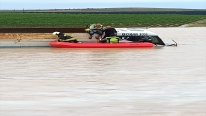 Konya'da aşırı yağışın neden olduğu olumsuzluklara karşı çalışmalar sürüyor
