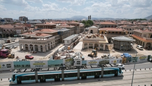 Konya'daki Mevlana Çarşısı ve Altın Çarşı inşaatında sona gelindi