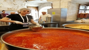 Vakıflar Genel Müdürlüğü Kosovalı öğrencileri Türkiye'de ağırlıyor