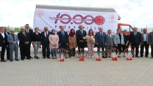 Yozgat'ta okullara ve belediyelere 150 basketbol potası dağıtıldı