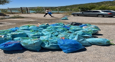 Ahbap gönüllüleri, Eskişehir'de çevre temizliği yaptı