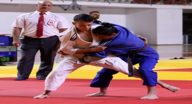 Anadolu Yıldızlar Ligi Judo Türkiye Birinciliği, Sivas'ta başladı