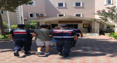 Antalya'da otellerden para kasası çaldıkları iddiasıyla 2 zanlı tutuklandı