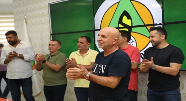 Aytemiz Alanyaspor camiası bayramlaşmada bir araya geldi 