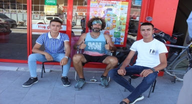 Bisikletiyle dünya turuna çıkan İspanyol Karapınar'a geldi