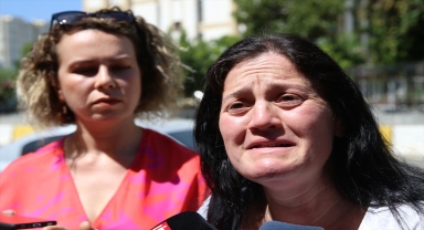 Bursa'da çöp evde bulunan çocuğun annesi Antalya Adliyesi'ne geldi