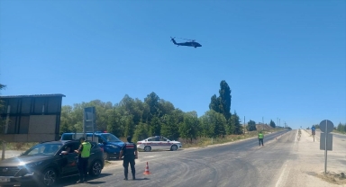 Eskişehir'de jandarma ekipleri helikopter destekli trafik denetimi gerçekleştirdi