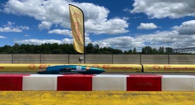 ESTÜ öğrencilerin aracı 