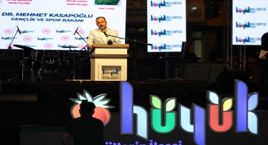 Gençlik ve Spor Bakanı Kasapoğlu, Konya'da Beyşehir ve Hüyük'ü ziyaret etti: