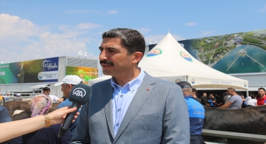 Gölbaşı'nda kurban satış ve kesim yerlerinde yoğunluk