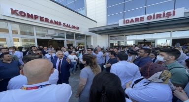 GÜNCELLEME 2 - Konya'da hastanede silahlı saldırıya uğrayan doktor ve saldırgan öldü