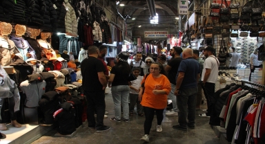 Gurbetçiler Sivas ve Kayseri'de esnafı sevindirdi