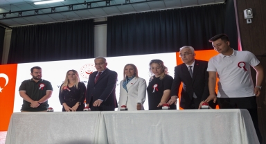 Kamuya 374 şehit yakını, gazi ve gazi yakını atandı