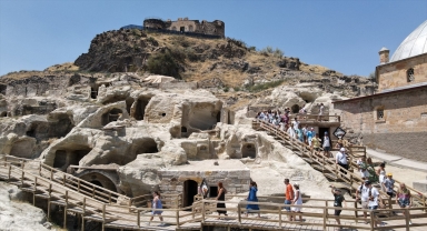 Kayaşehir’de ziyaretçi yoğunluğu yaşandı