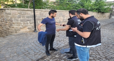 Kayseri'de narkotik polisleri denetim yaptı