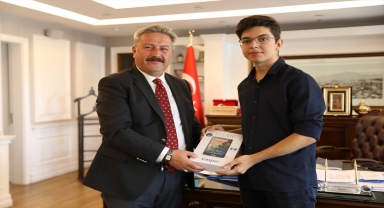 Kocasinan Belediye Başkanı Palancıoğlu, eşit ağırlık Türkiye ikincisi Torun'u ağırladı