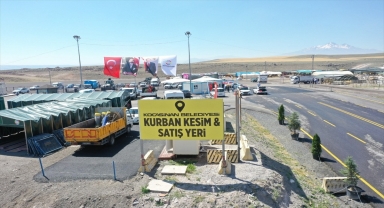 Kocasinan'da 12 mahallede kurban kesim yeri ve satış noktası oluşturuldu