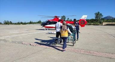 Konya'da ambulans helikopter kalp krizi geçiren hasta için havalandı