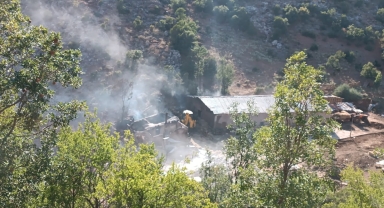 Konya'da besi damında çıkan yangını söndürmek isteyen kişi ağır yaralandı