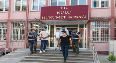 Konya'da düğüne giden akrabalarının evinden döviz ve ziynet eşyası çalan şüpheliler yakalandı