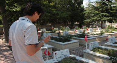 Konya'da şehit ailelerinin hüzünlü bayram arifesi