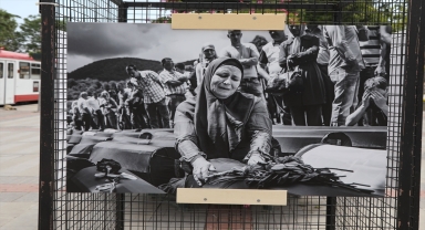 Konya'da Srebrenitsa şehitleri için fotoğraf sergisi açıldı