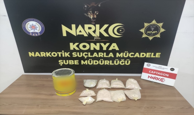 Konya'da uyuşturucu operasyonunda yakalanan 17 zanlıdan 8'i tutuklandı