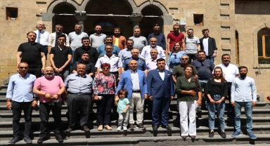 Niğde Valisi Mustafa Koç, basın mensuplarıyla buluştu