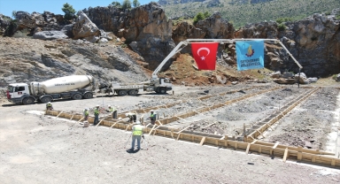 Seydişehir'de modern hayvan barınağının temeli atıldı 