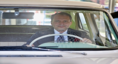 Yeniden Refah Partisi Genel Başkanı Erbakan, Eskişehir'de konuştu: