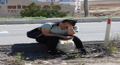 Yozgat'ta yol kenarına savrulan yolcu otobüsündeki 8 kişi yaralandı