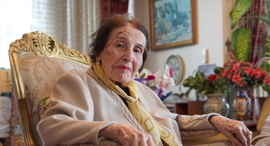 101 yaşındaki Türkolog dilin önemini anlattı