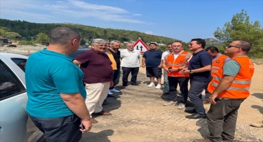 AK Parti Antalya Milletvekili Uslu, Kemer yolunda incelemelerde bulundu 