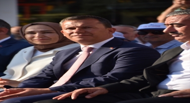 AK Parti Genel Sekreteri Fatih Şahin, Şereflikoçhisar'da festivale katıldı