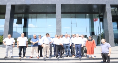 AK Parti Konya Milletvekili Tahir Akyürek , Seydişehir'de ziyaretlerde bulundu