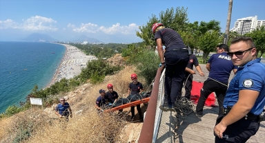 Antalya'da kayıp olarak aranan genç, falezlerde ölü bulundu