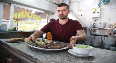 Antalya'nın katkısız lezzeti: Şiş köfte